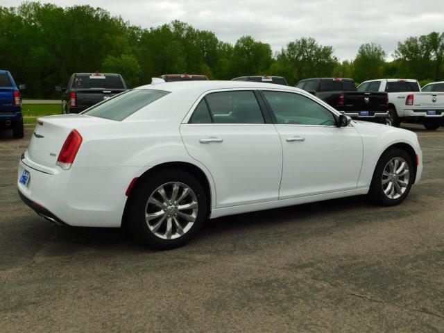 used 2019 chrysler 300 limited awd st. peter, mn 56082 for sale in saint peter, minnesota
