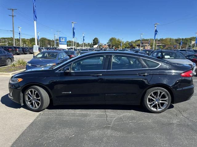 2019 ford fusion hybrid titanium