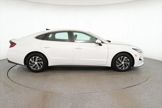 2023 hyundai sonata hybrid base