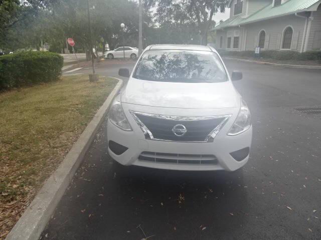 2015 nissan versa 1.6 s