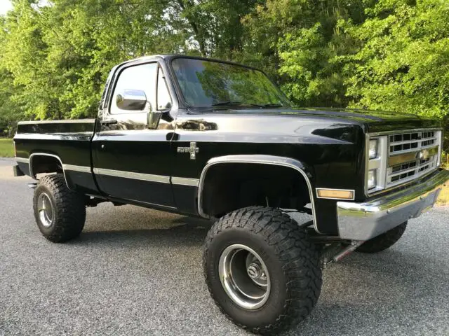 85 silverado 4x4 short bed lifted one owner original sheetmetal clean rust free