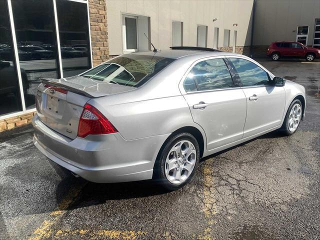 2010 ford fusion se