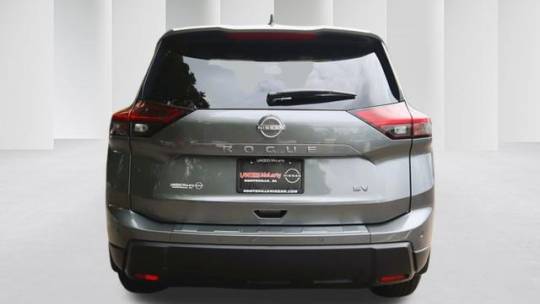 new 2024 nissan rogue sv fwd
