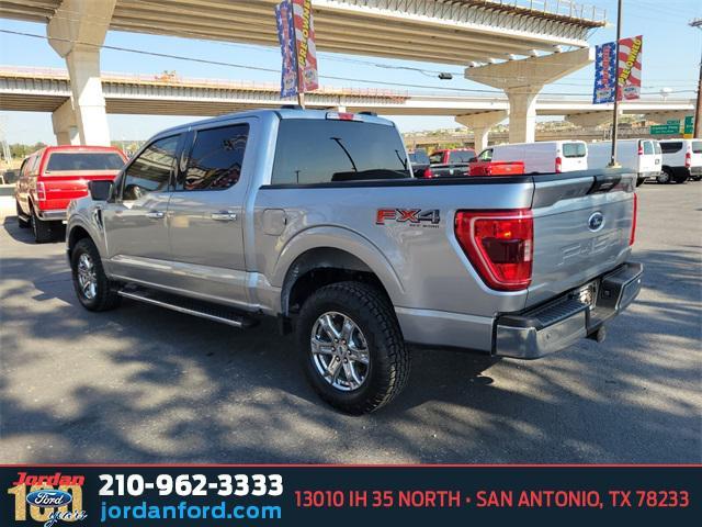 2021 ford f-150 xlt