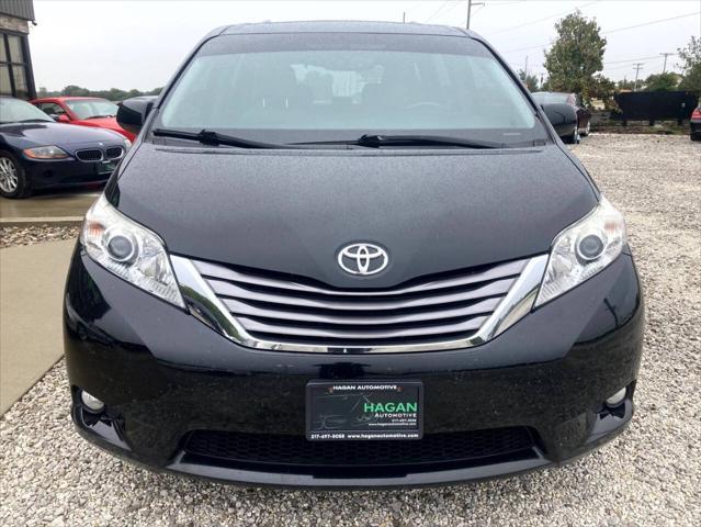 2017 toyota sienna xle