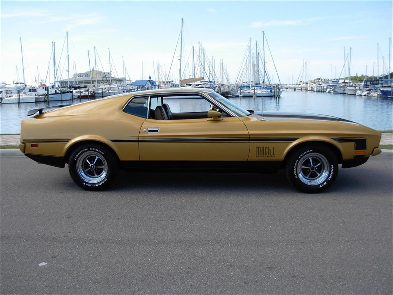 1972 ford mustang
