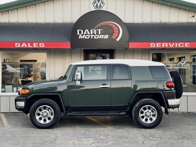2012 toyota fj cruiser base