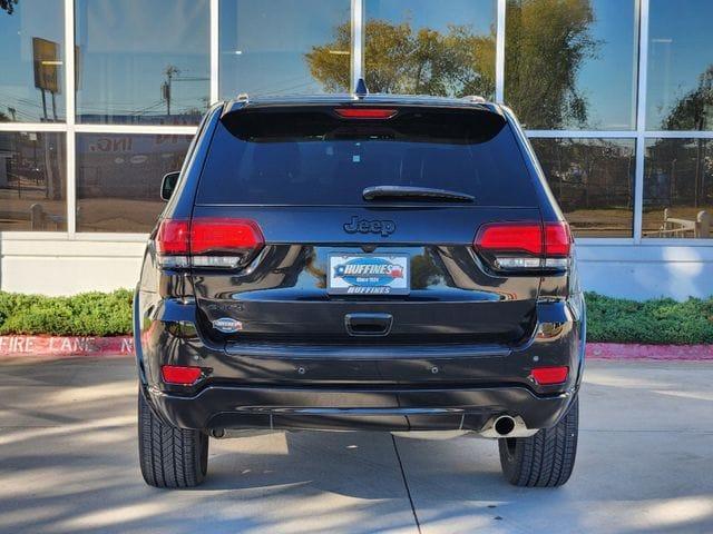 2021 jeep grand cherokee laredo x