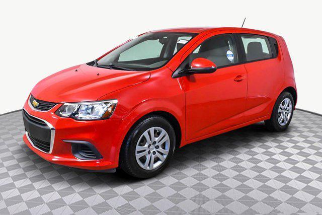 2020 chevrolet sonic fwd hatchback 1fl 5-door