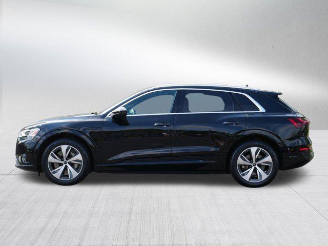 2024 audi q8 e-tron premium plus