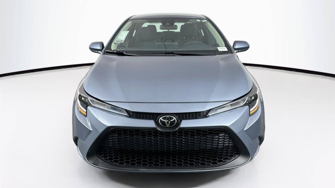 2021 toyota corolla le
