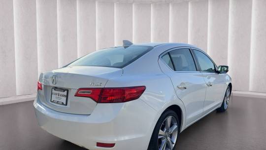 2013 Acura ILX