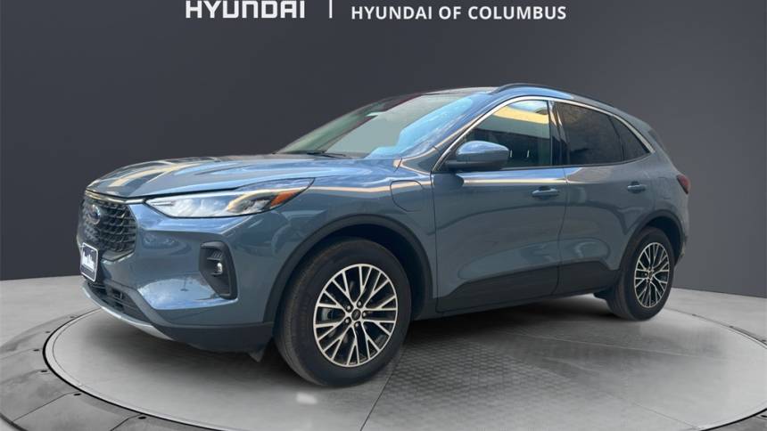 2023 ford escape plug-in hybrid base