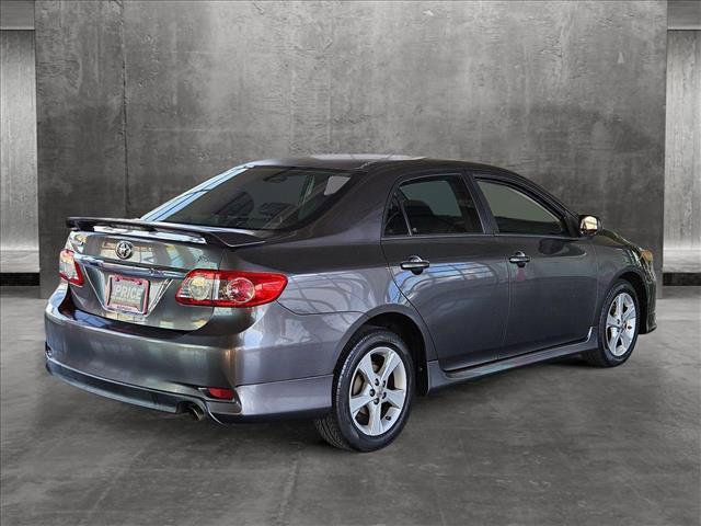 2013 toyota corolla s