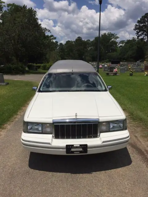 1991 lincoln town car hearse