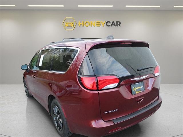 2021 chrysler voyager lxi