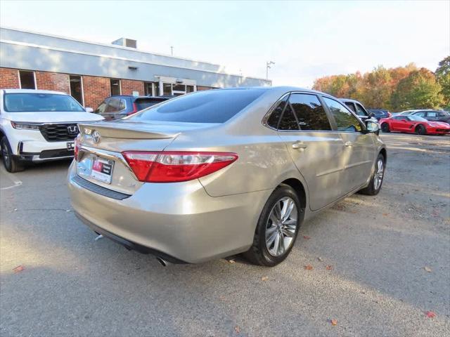 2017 toyota camry se