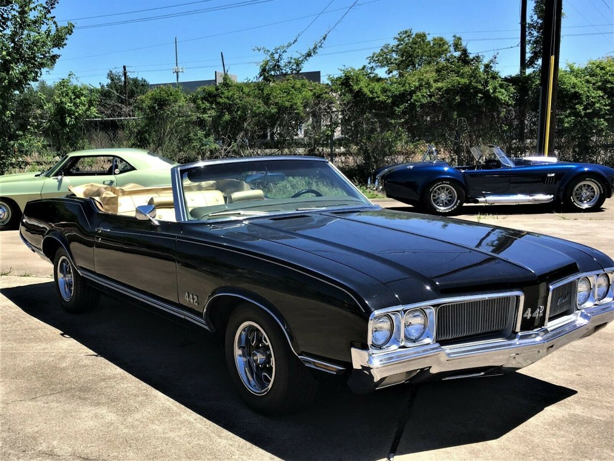 1970 cutlass supreme oldsmobile 442 trim
