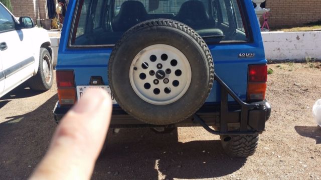 1993 jeep cherokee sport