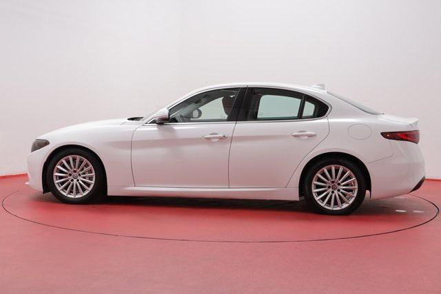 2021 alfa romeo giulia base