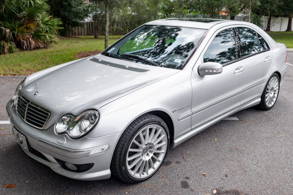 2003 mercedes-benz c32 amg