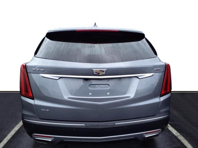 2022 cadillac xt5 premium luxury