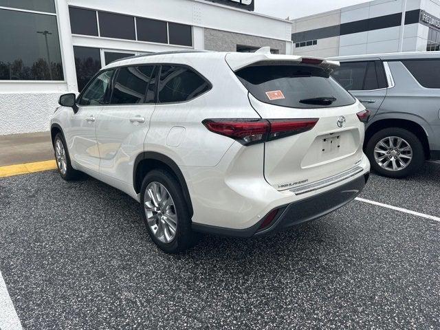 2021 toyota highlander limited