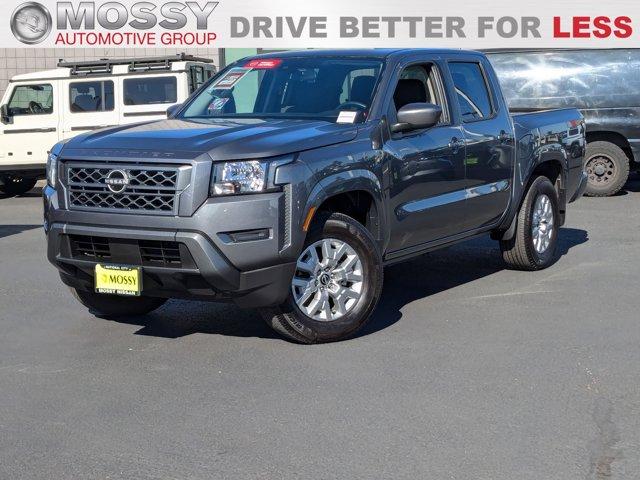 2023 nissan frontier sv