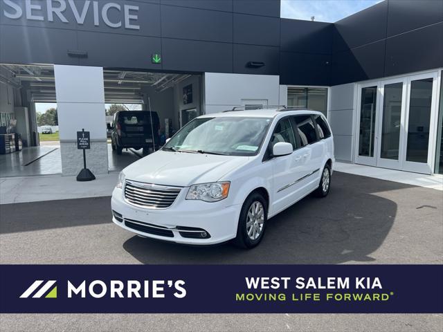 2015 chrysler town & country touring