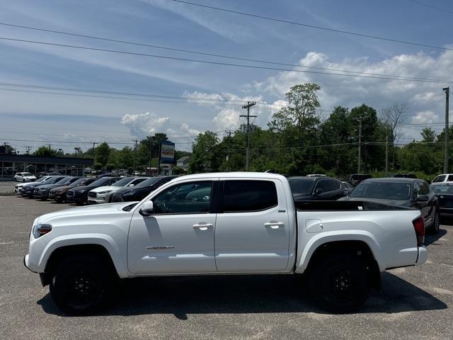 2022 toyota tacoma sr5