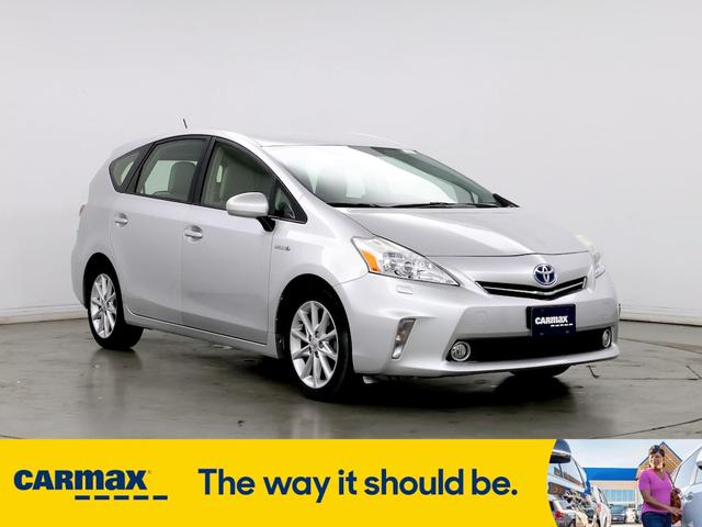 2014 toyota prius v five
