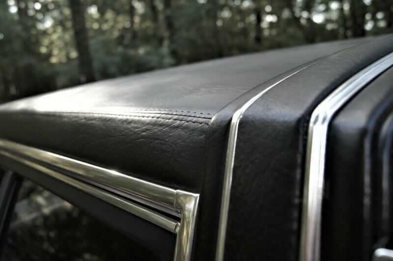 1989 lincoln town car signature edition