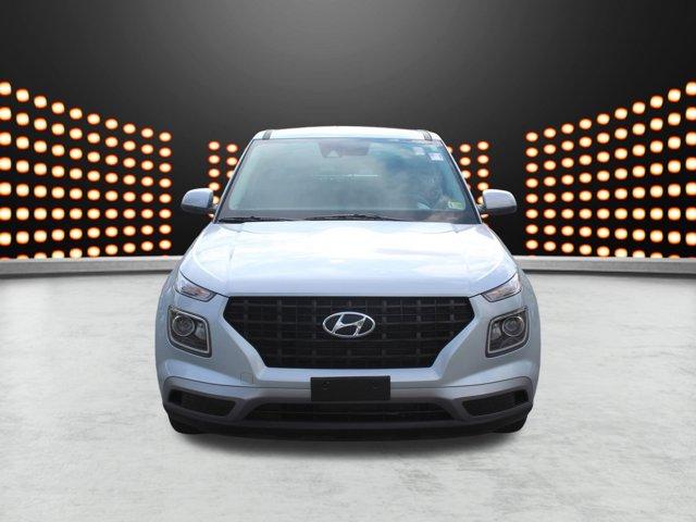 2022 hyundai venue se
