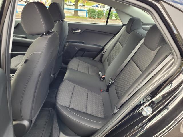 2022 kia rio lx