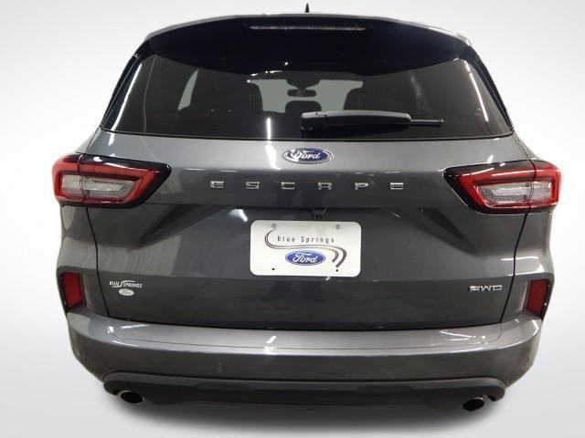 2023 ford escape st-line elite