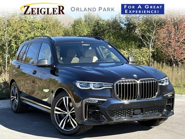 2022 bmw x7 m50i
