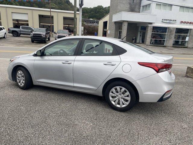 2021 hyundai accent se