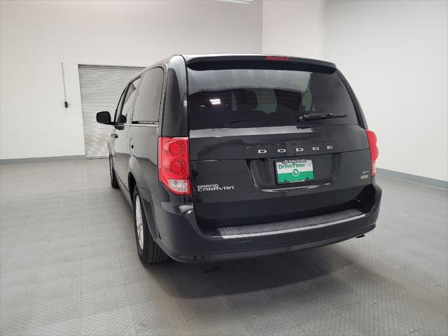 2019 dodge grand caravan sxt