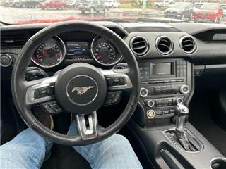 2015 Ford Mustang v6