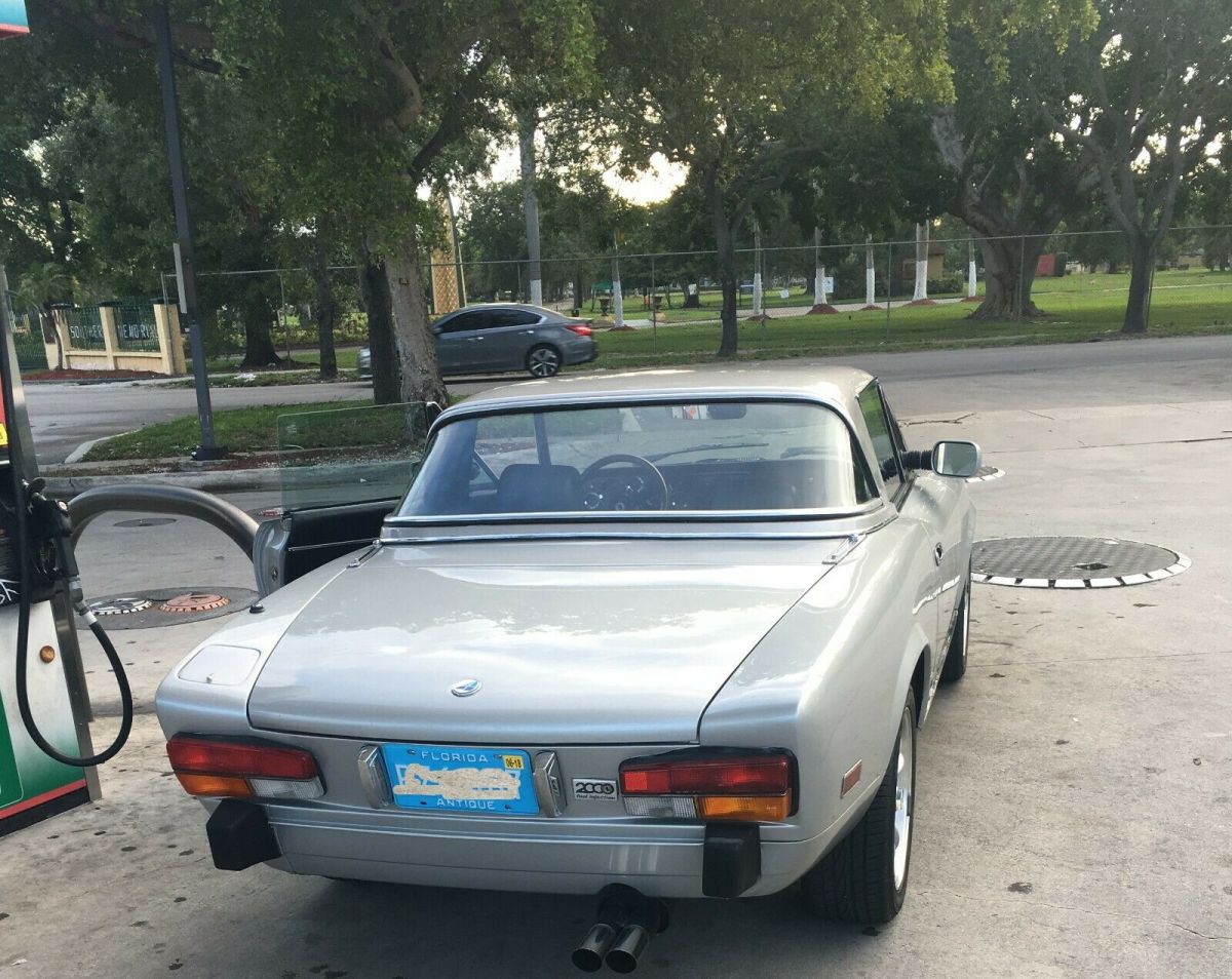 1985 1/2 fiat spider 124 pininfarina