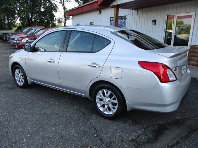 2017 nissan versa 1.6 sv
