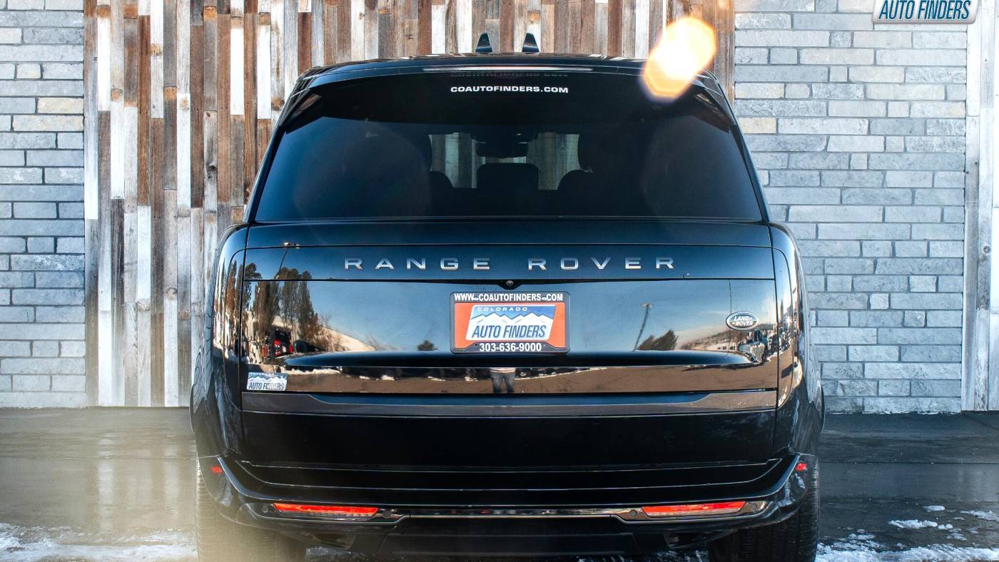 2023 land rover range rover p400 se