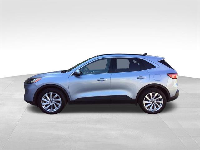 2022 ford escape titanium