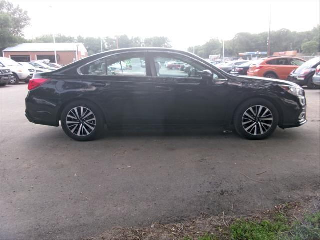 2018 subaru legacy premium