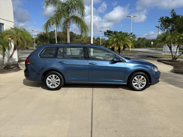 2016 volkswagen golf sportwagen tsi s 4-door