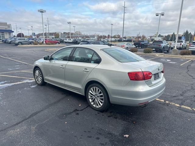2011 volkswagen jetta sel