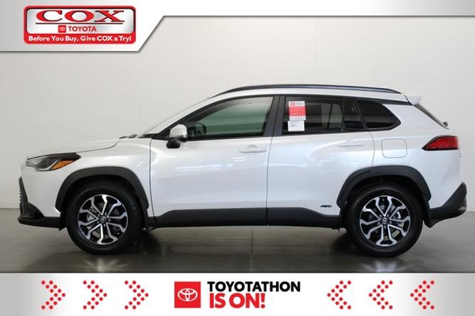 new 2024 toyota corolla cross hybrid se
