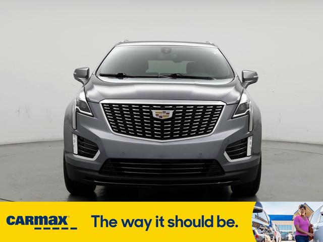 2022 cadillac xt5 luxury