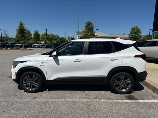 2023 kia seltos lx in ballardsville, mississippi