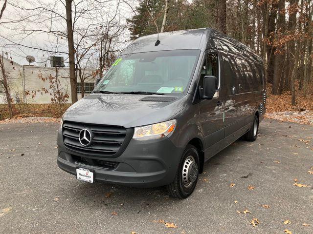 2022 mercedes-benz sprinter 4500 high roof v6
